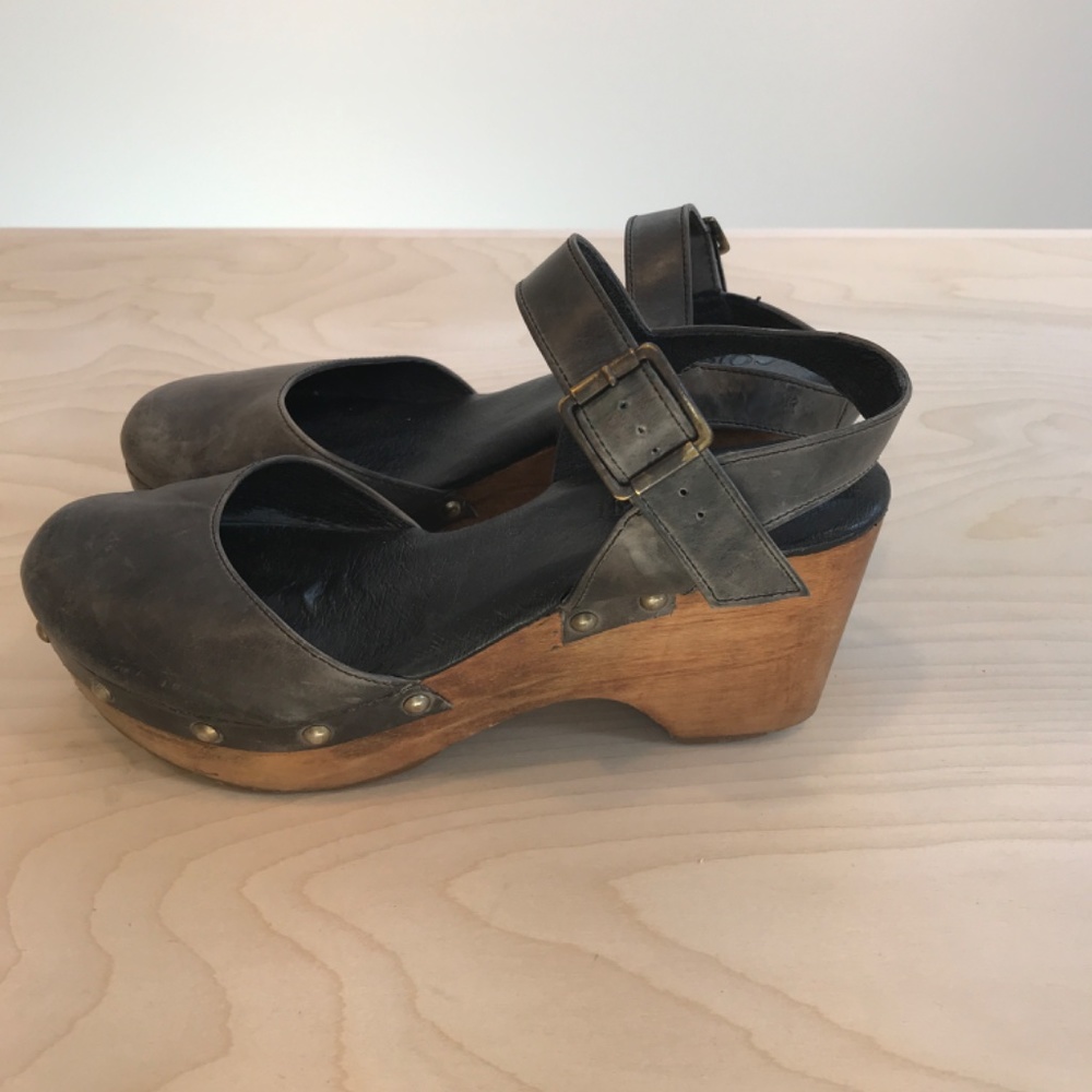 Boutique funky clogs